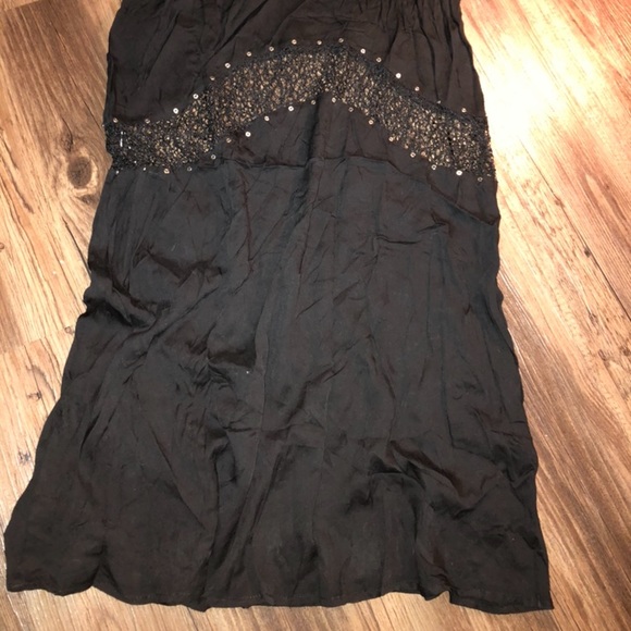 Thin flowy dress - Picture 2 of 5